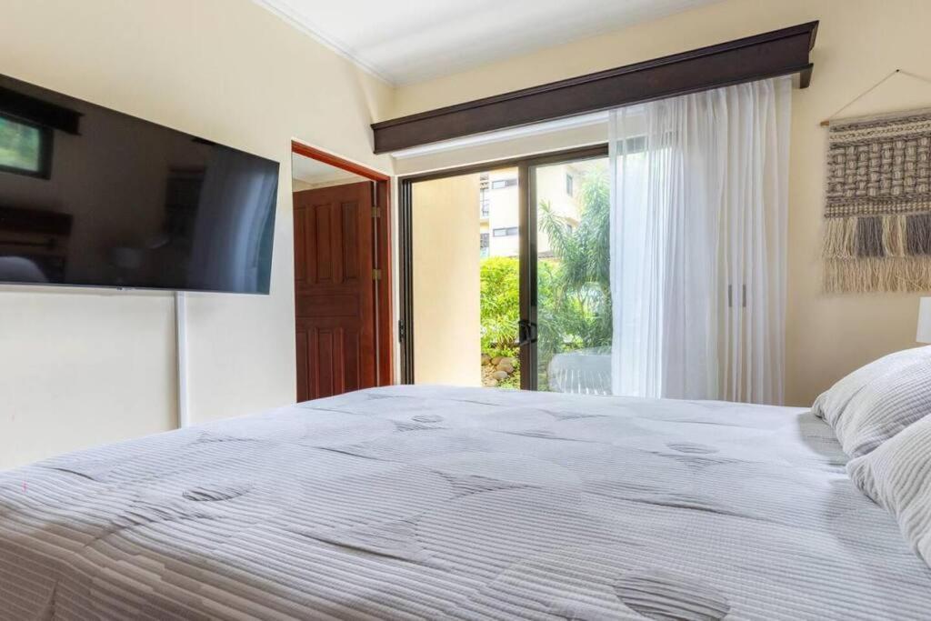The Oaks Tamarindo Pool Front Condominiums Fast Wifi Buitenkant foto