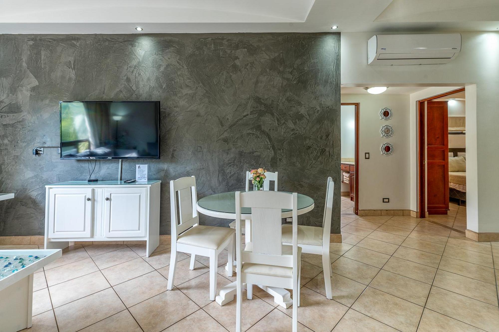 The Oaks Tamarindo Pool Front Condominiums Fast Wifi Buitenkant foto
